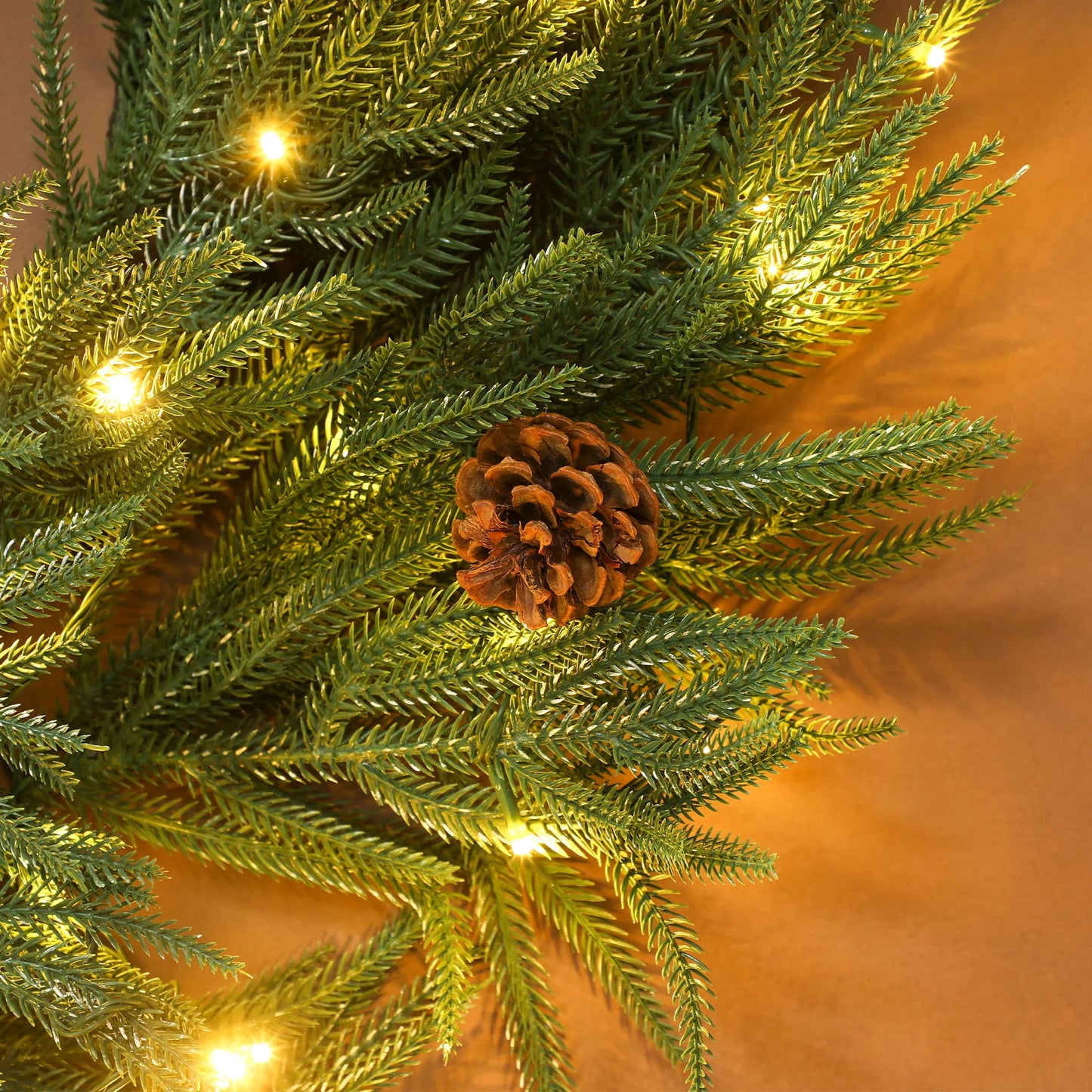 Homcom 36 Inch Christmas Wreath With 100 LED Lights Pre Lit Front Door