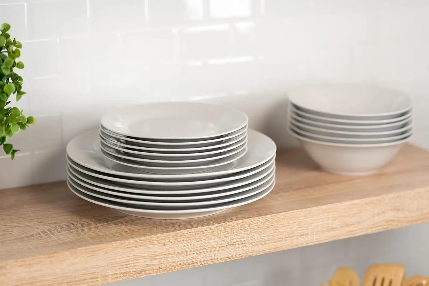 Simply White 7.5" Round Salad Plate, Set of 6