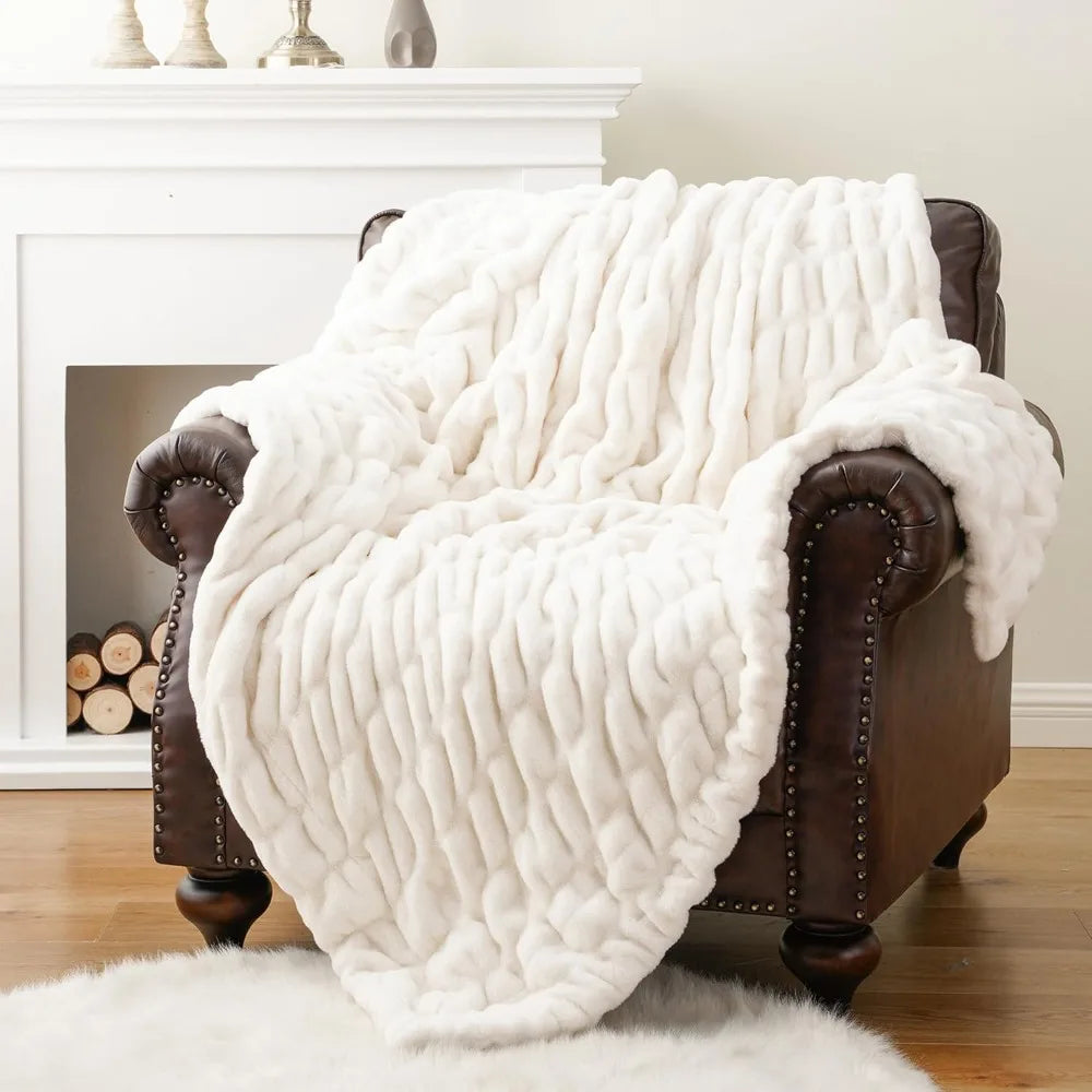 Ivory Double Sided Faux Fur Throw Blanket Ruched Rabbit Fur For Couch And Bed