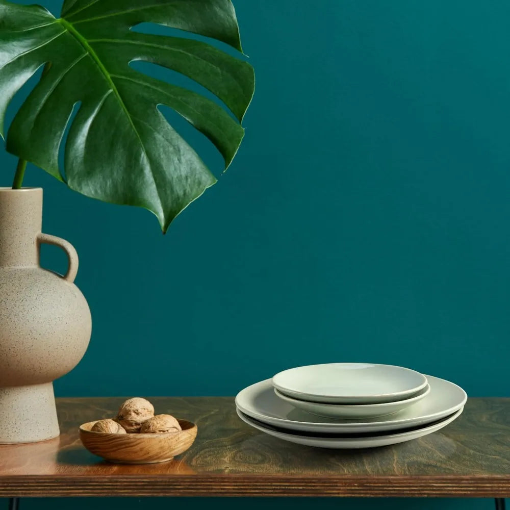 16-Piece Khakee Ceramic Dinner Set – Stoneware Plates, Bowls & Mugs – Modern Solid Colour Tableware for 4 – Microwave & Dishwash