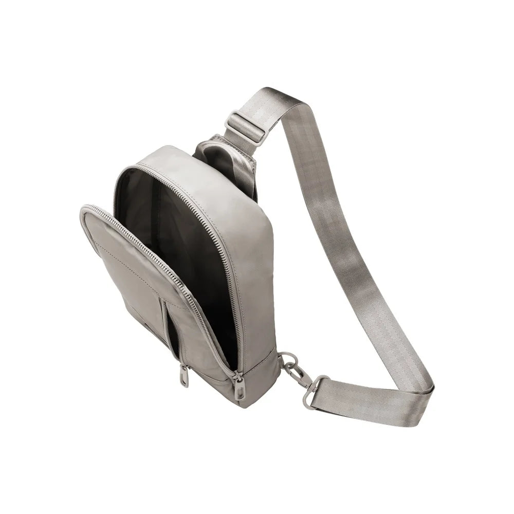 Lightweight Compact Cross-Body Bag with Adjustable Strap Water-Resistant Machine Washable Travel Essentials Organizer with