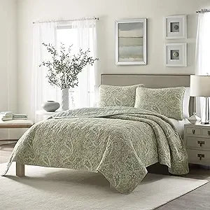 Cotton Reversible Queen Quilt Set with Matching Shams, Emilia Green, Suitable for Full/Queen Beds