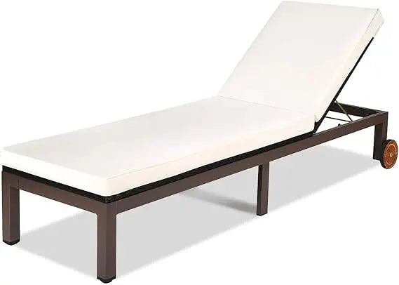 Adjustable Outdoor Wicker Lounge Chair Recliner With Cushion