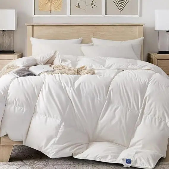 Canadian Made Queen Size Royal Elite Down Comforter White Duvet With Corner Tabs
