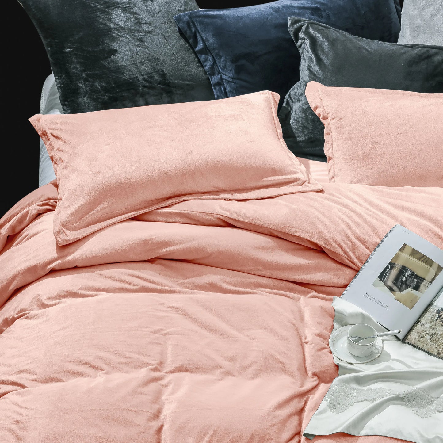 NTBAY Velvet Duvet Cover Set 3 Piece With Zipper Closure